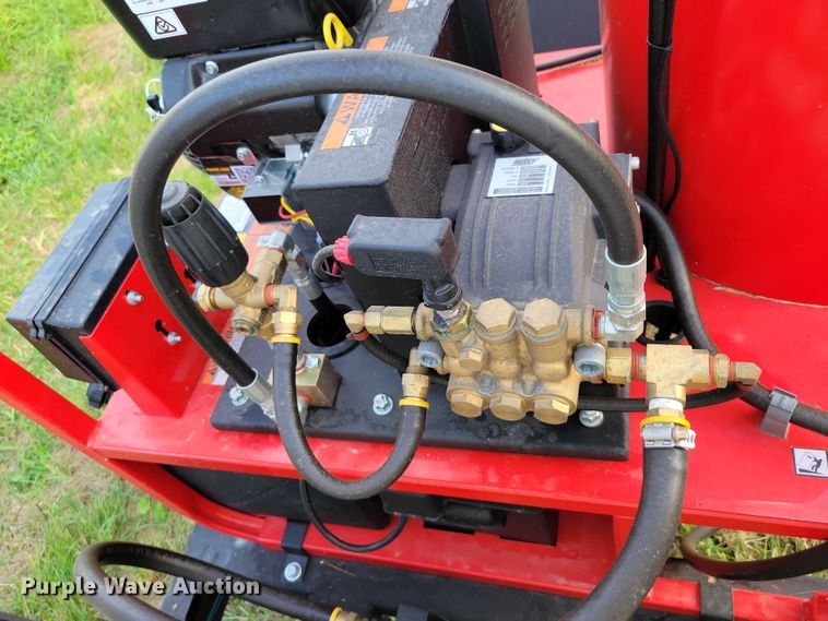 image for item EA2585 2024 Hotsy 965B pressure washer