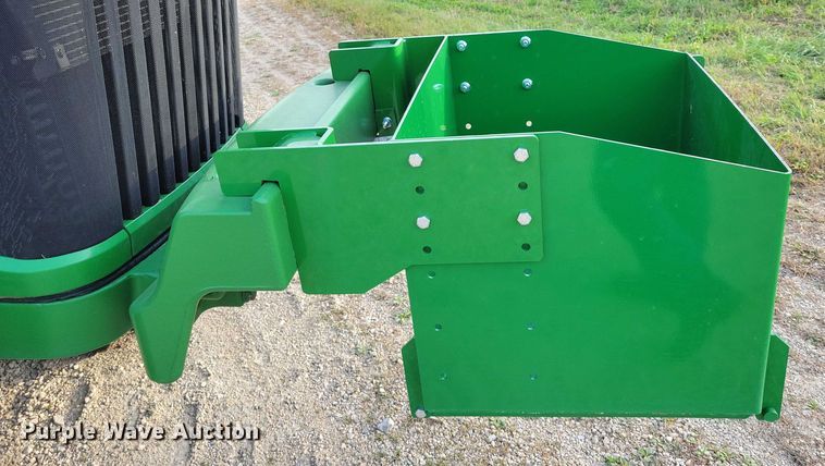 image for item EA2586 2003 John Deere  8320 MFWD tractor