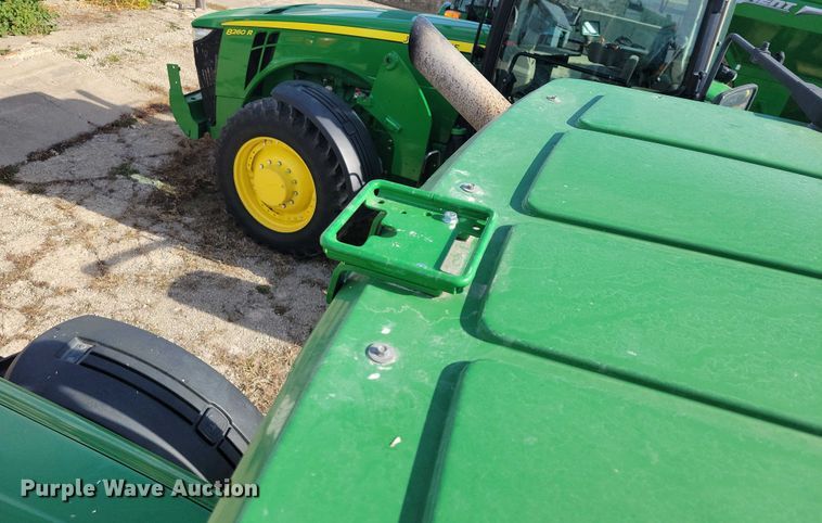 image for item EA2586 2003 John Deere  8320 MFWD tractor