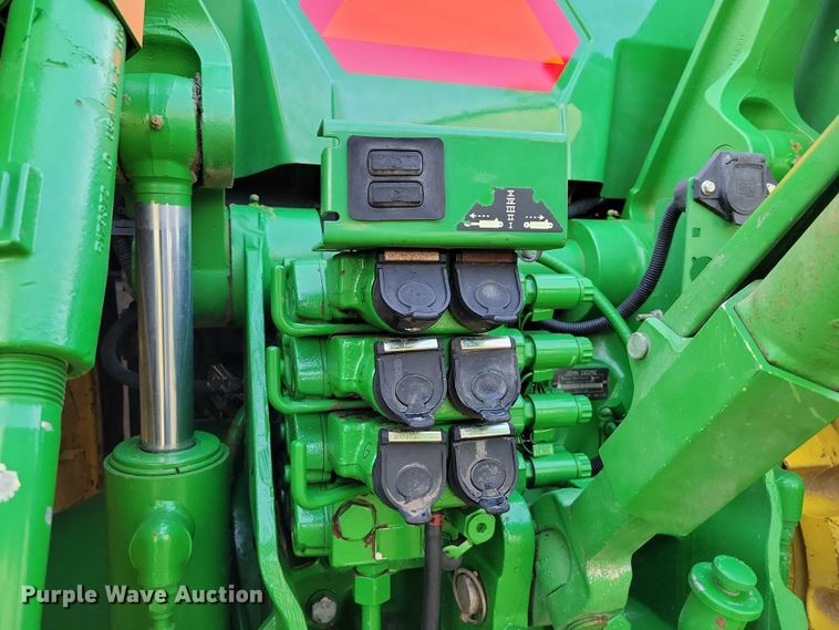 image for item EA2586 2003 John Deere  8320 MFWD tractor