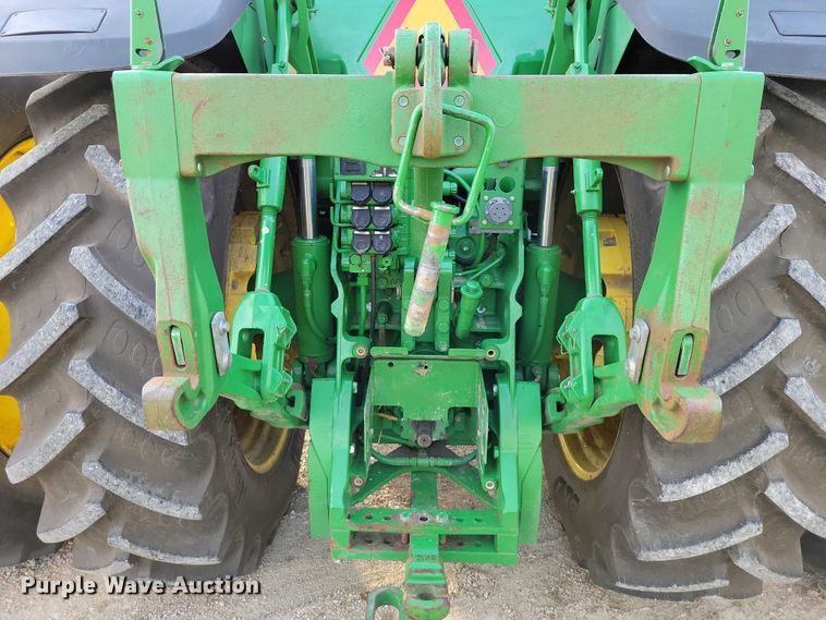 image for item EA2586 2003 John Deere  8320 MFWD tractor