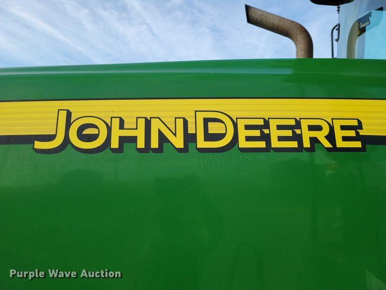 image for item EA2586 2003 John Deere  8320 MFWD tractor