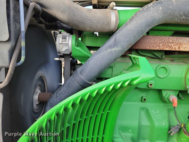 image for item EA2586 2003 John Deere  8320 MFWD tractor