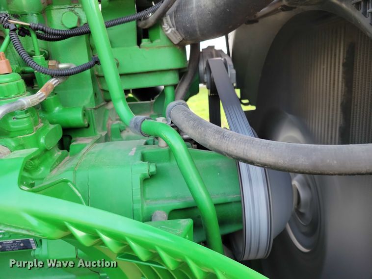 image for item EA2586 2003 John Deere  8320 MFWD tractor