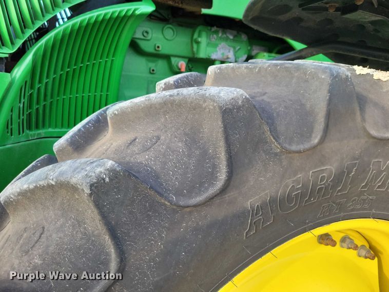 image for item EA2586 2003 John Deere  8320 MFWD tractor