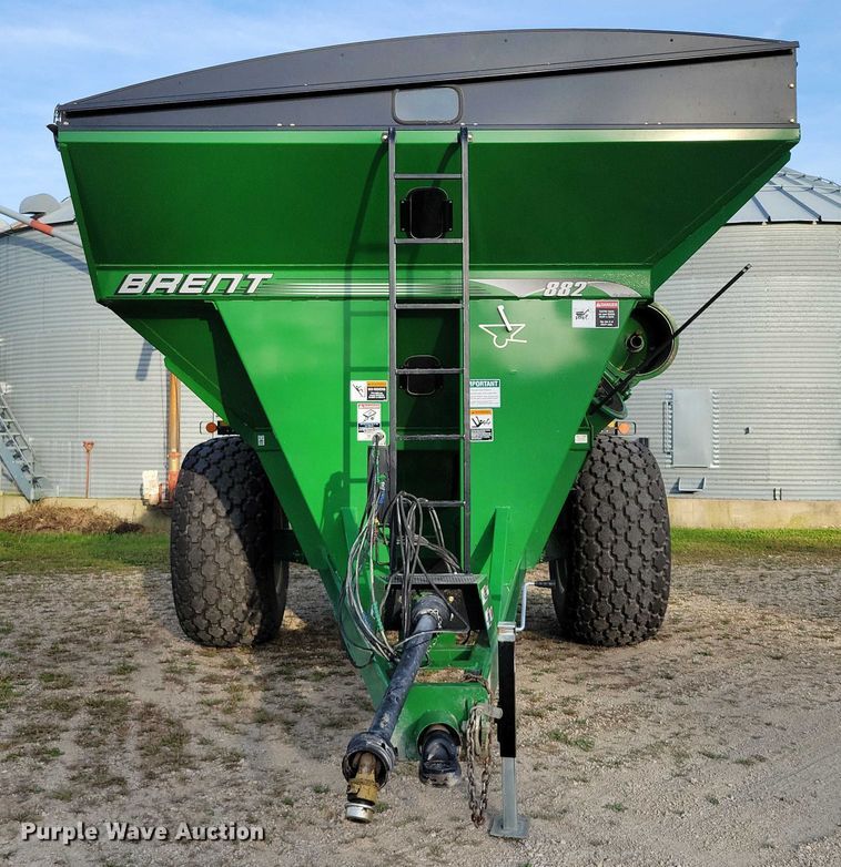 image for item EA2587 2013 Brent 882 grain cart