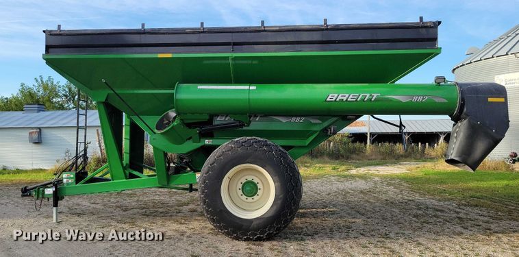image for item EA2587 2013 Brent 882 grain cart