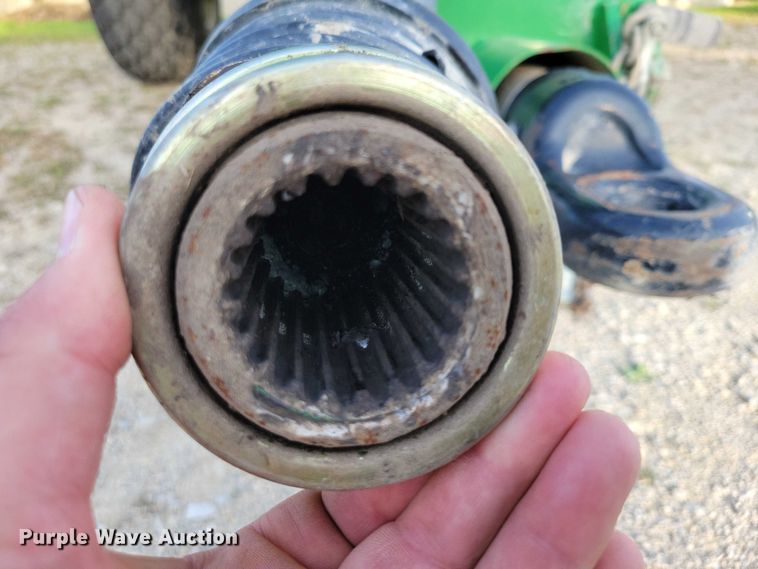 image for item EA2587 2013 Brent 882 grain cart