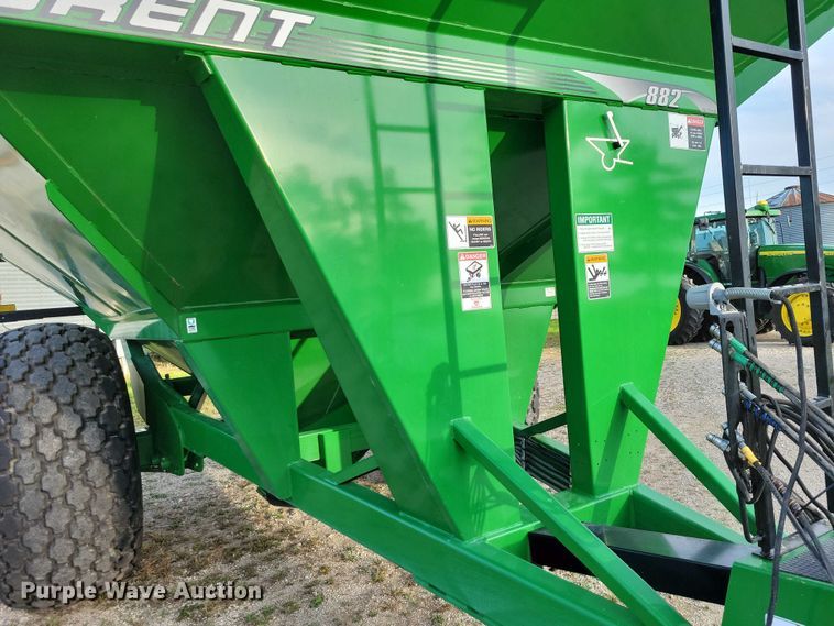 image for item EA2587 2013 Brent 882 grain cart