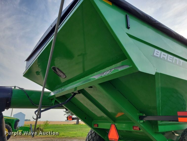 image for item EA2587 2013 Brent 882 grain cart