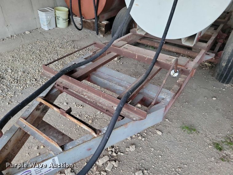 image for item EA2596 Diesel fuel trailer