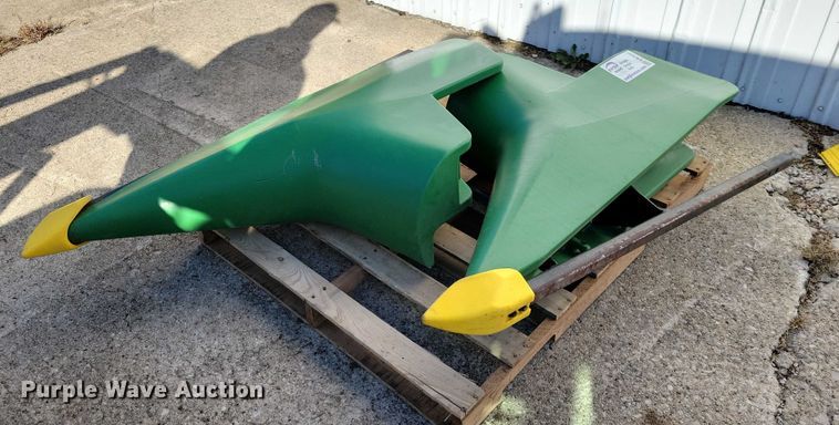 image for item EA2691 (2) John Deere bean snouts