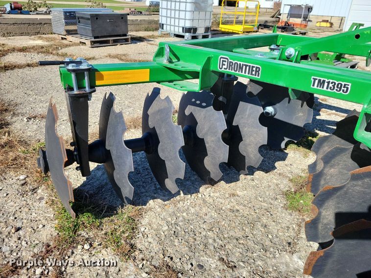 image for item EA2694 Frontier  TM1395 tandem disk