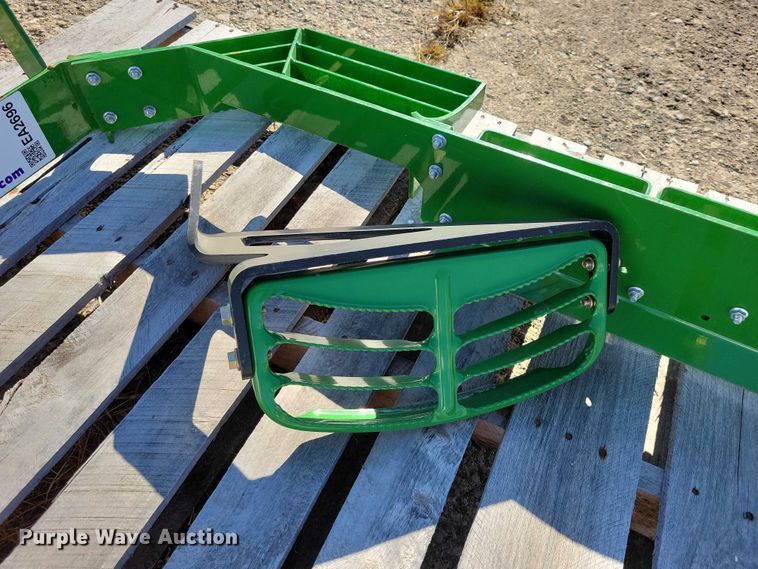 image for item EA2696 K &M Manufacturing  tractor steps