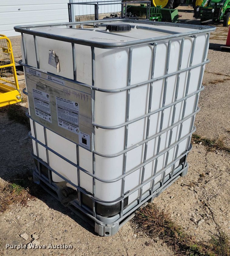 image for item EA2697 Poly tank