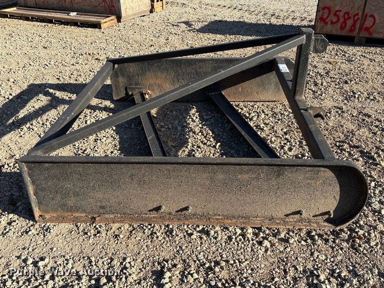 image for item EA7062 Box blade