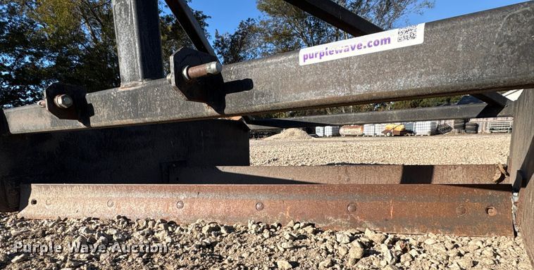 image for item EA7062 Box blade