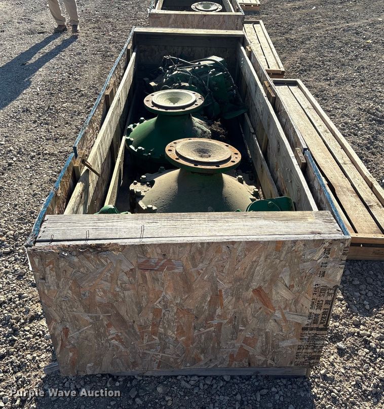 image for item EA7064 John Deere combine parts