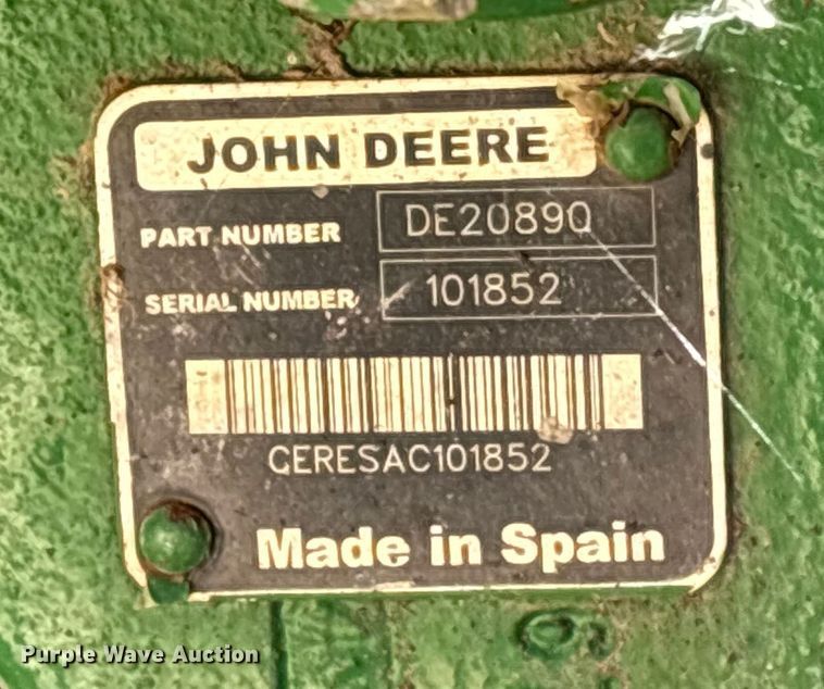 image for item EA7064 John Deere combine parts