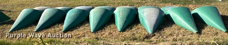 image for item EA7066 John Deere 894 poly snouts