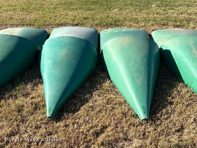 image for item EA7066 John Deere 894 poly snouts