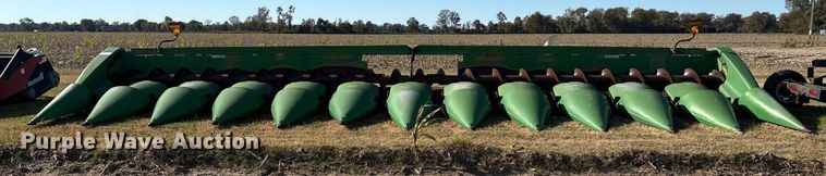 image for item EA7068 Clarke 7071236 corn head