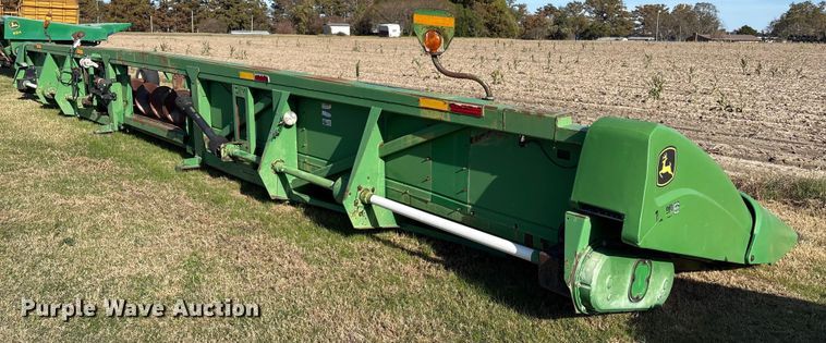 image for item EA7068 Clarke 7071236 corn head