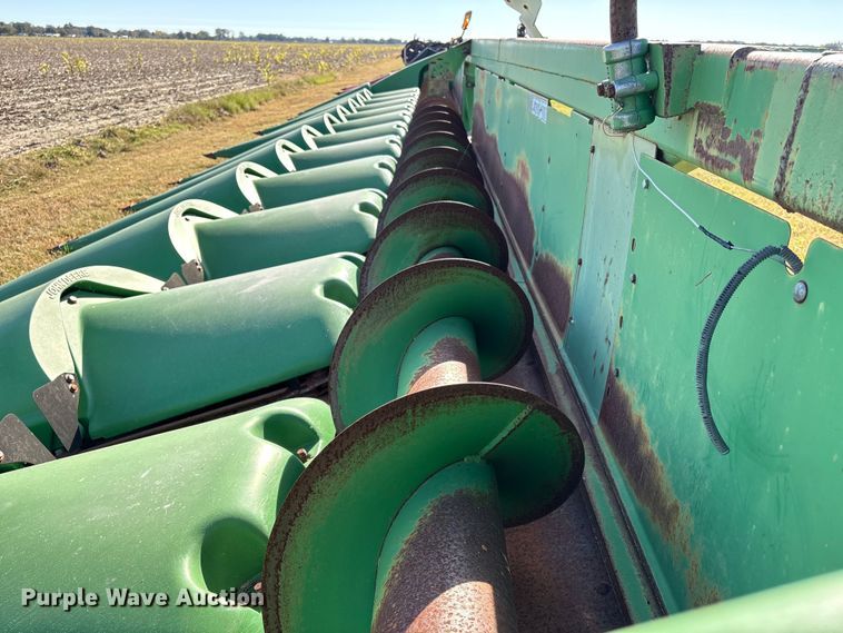 image for item EA7068 Clarke 7071236 corn head