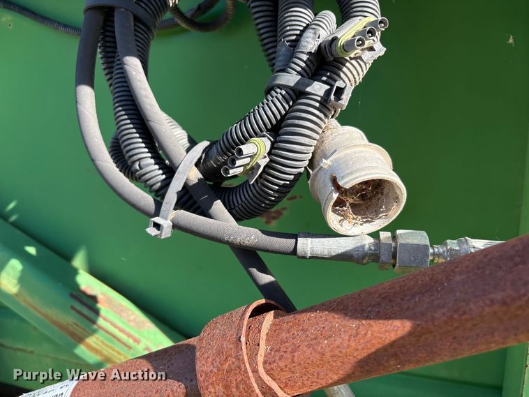 image for item EA7068 Clarke 7071236 corn head