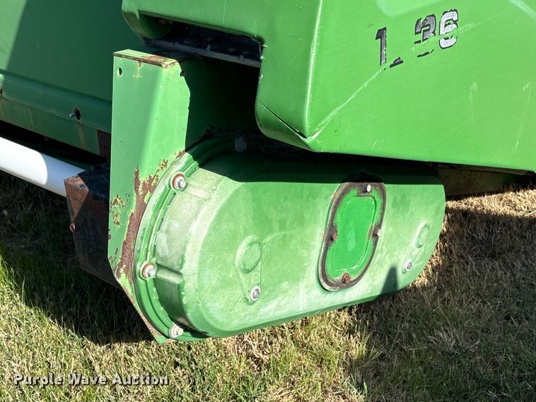 image for item EA7068 Clarke 7071236 corn head