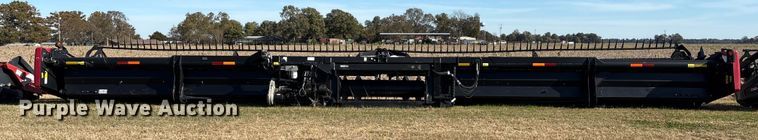 image for item EA7070 2015 MacDon D65-D Draper draper head