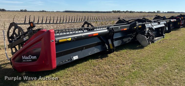 image for item EA7070 2015 MacDon D65-D Draper draper head
