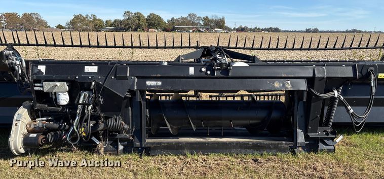 image for item EA7070 2015 MacDon D65-D Draper draper head