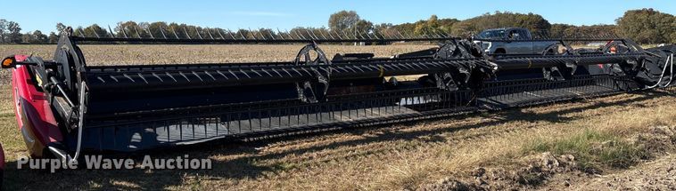 image for item EA7073 2015 MacDon FD74 FlexDraper flex draper head