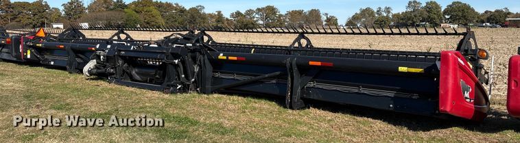 image for item EA7073 2015 MacDon FD74 FlexDraper flex draper head