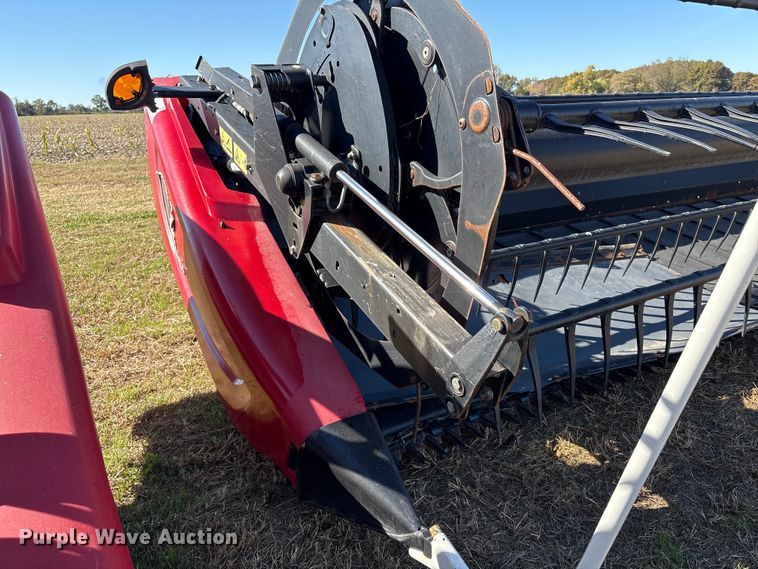 image for item EA7073 2015 MacDon FD74 FlexDraper flex draper head