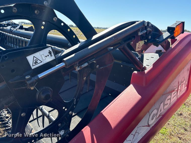 image for item EA7074 2013 Case IH 2162 45MI0 2BP draper head