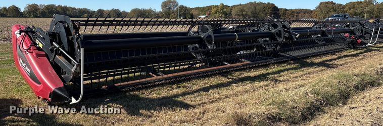 image for item EA7075 2013 MacDon FD75-D FlexDraper flex draper head