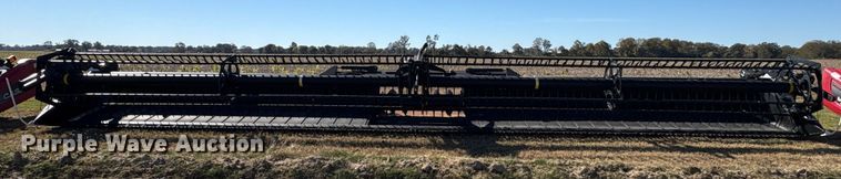 image for item EA7076 2013 MacDon FD70 FlexDraper flex draper head