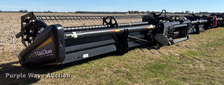 image for item EA7076 2013 MacDon FD70 FlexDraper flex draper head