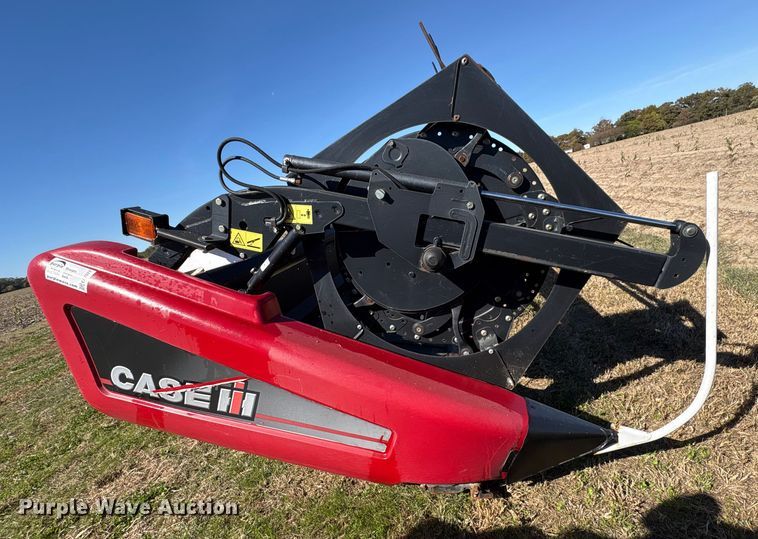 image for item EA7077 2012 Case 2162 45M10 2BP draper head