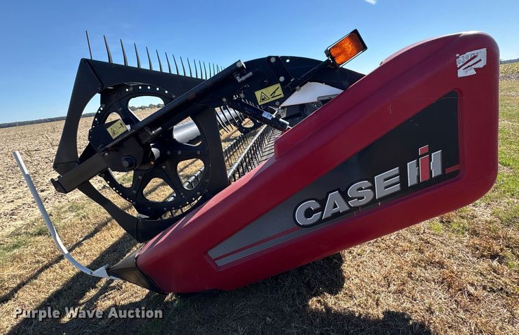 image for item EA7077 2012 Case 2162 45M10 2BP draper head