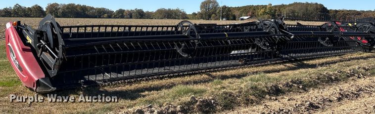 image for item EA7078 2015 MacDon FD75S FlexDraper flex draper head