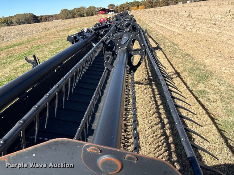 image for item EA7078 2015 MacDon FD75S FlexDraper flex draper head