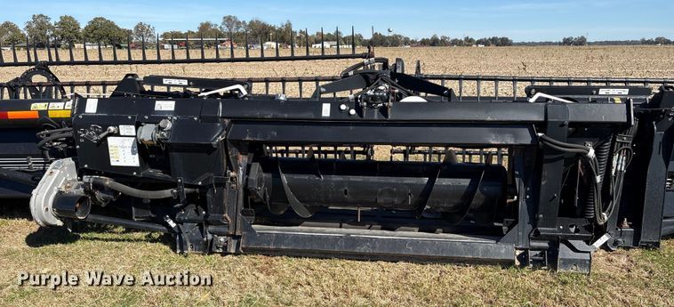 image for item EA7078 2015 MacDon FD75S FlexDraper flex draper head