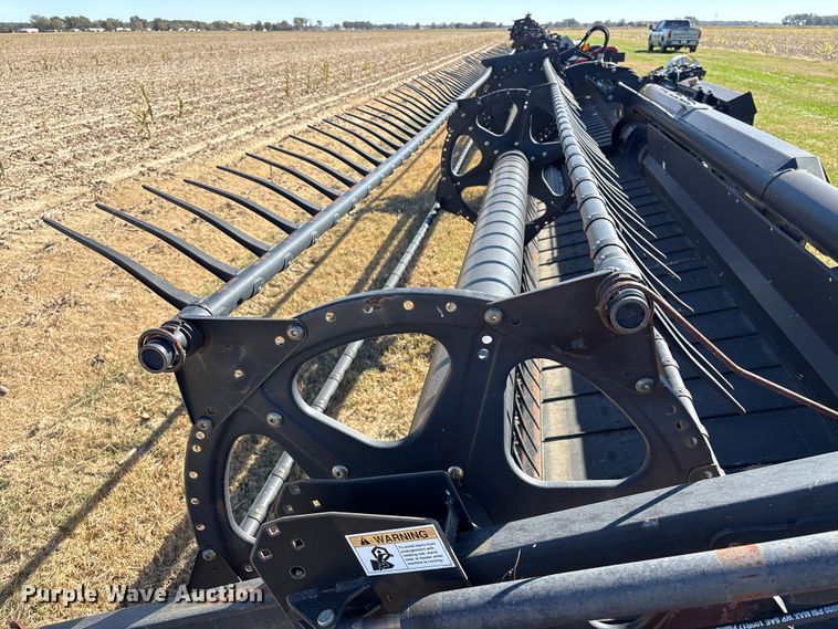 image for item EA7079 2011 Case IH 2152 45M09 2BP draper head