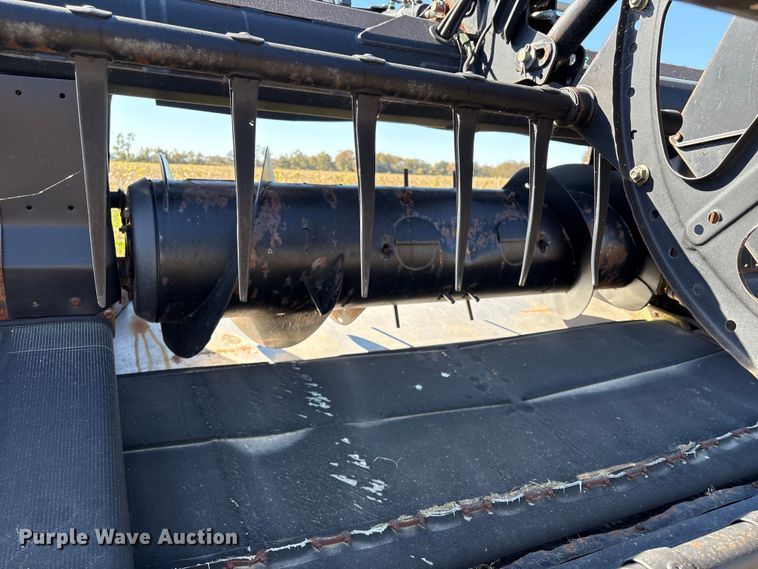 image for item EA7079 2011 Case IH 2152 45M09 2BP draper head