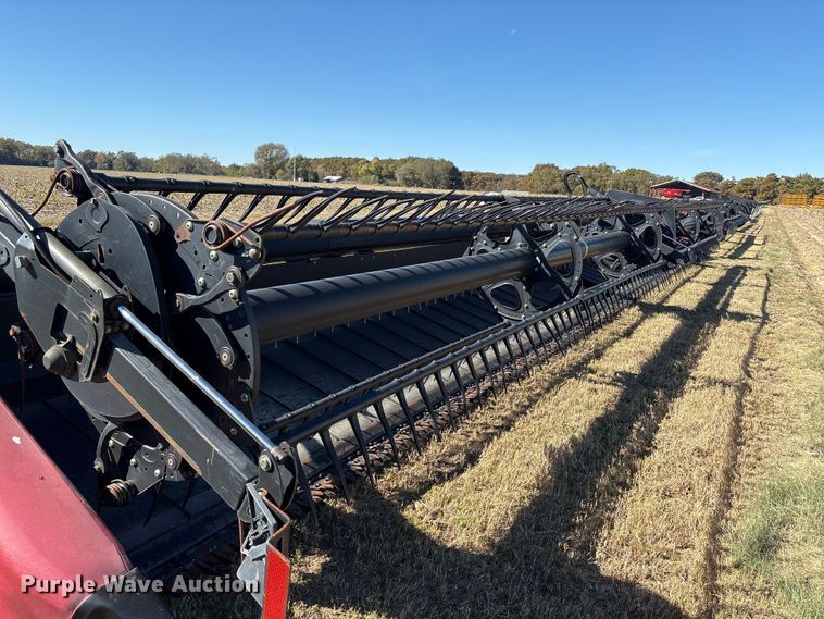 image for item EA7079 2011 Case IH 2152 45M09 2BP draper head