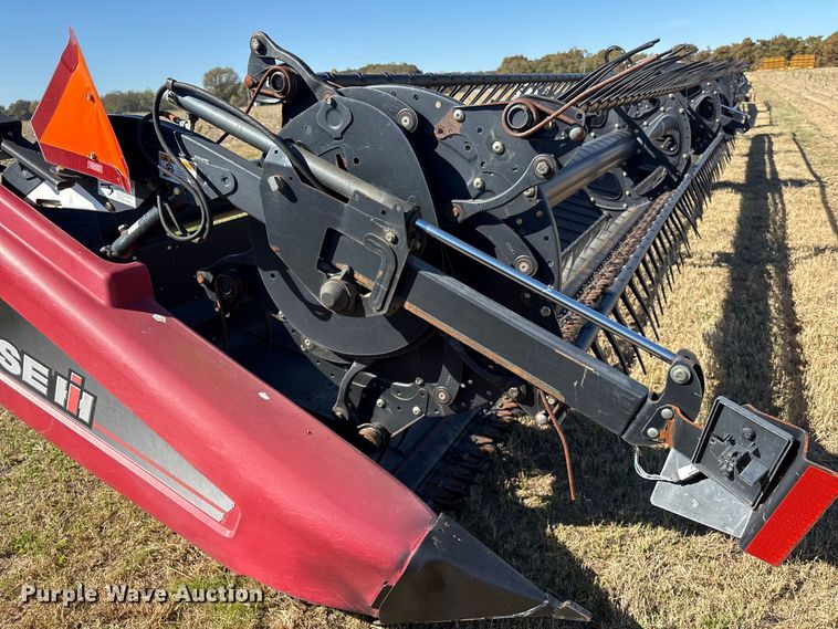 image for item EA7079 2011 Case IH 2152 45M09 2BP draper head