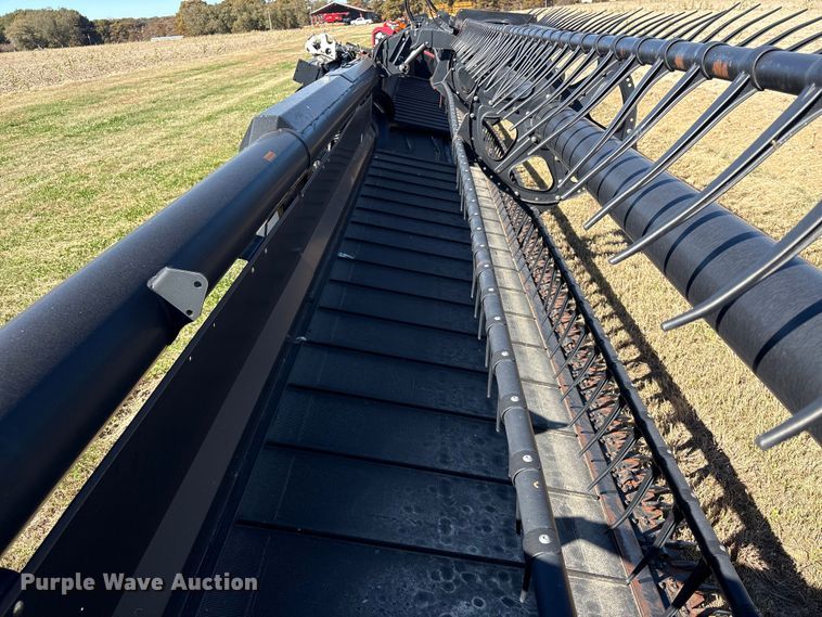 image for item EA7079 2011 Case IH 2152 45M09 2BP draper head